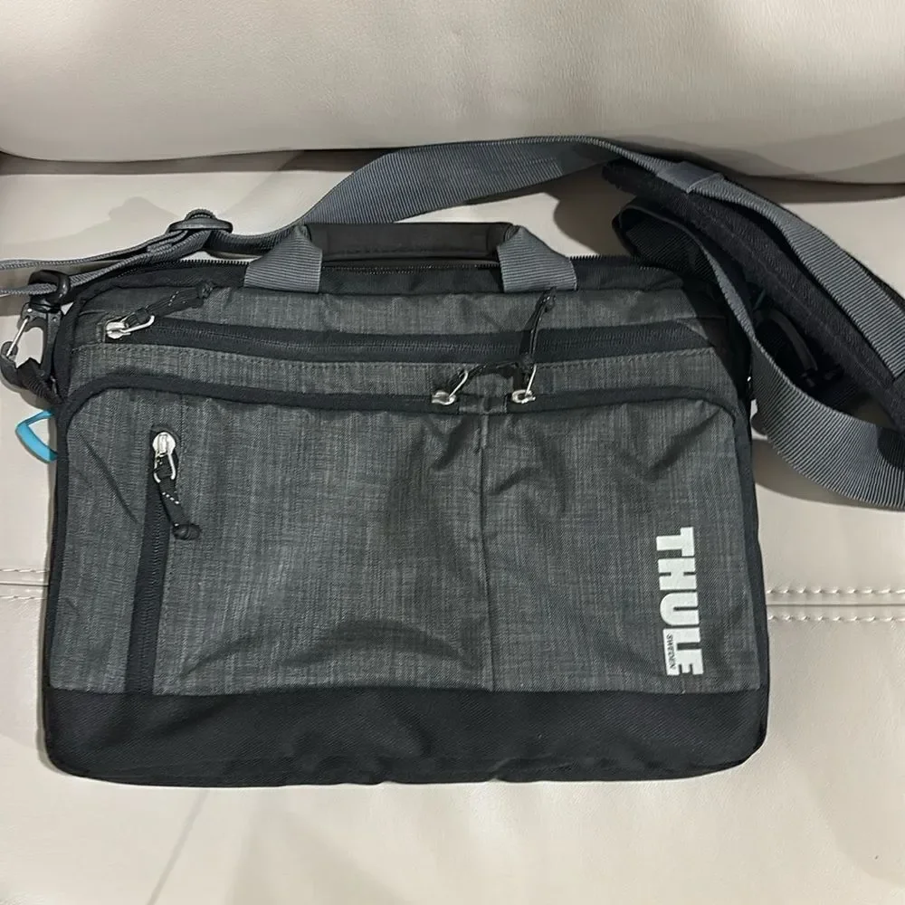 THULE Sweden Strävan TSDA-113 for 13 inch Laptop Notebook Bag - Black & Gray